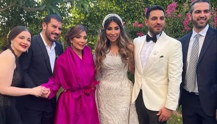 أصالة تحتفل بزفاف شقيقها وتهديه أغنية خاصة وسط أجواء عائلية