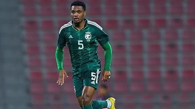 الخليج يتعاقد مع مدافع نادي الهلال