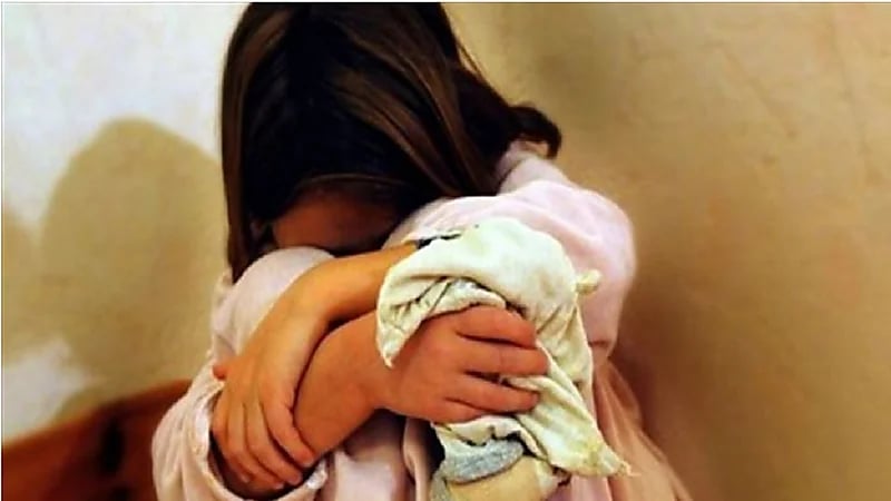 السجن 25 عامًا لرجل هتك عرض ابنته