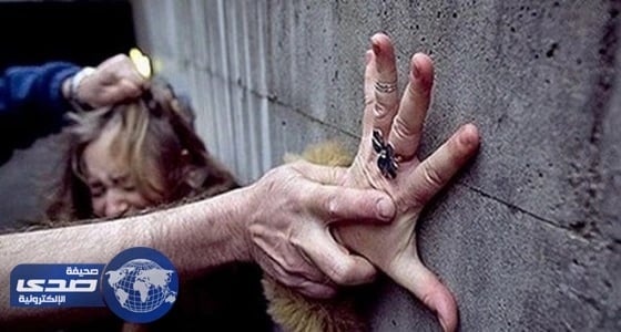 ثلاث مصريات يتهمن 30 شخصًا باغتصابهن تحت تهديد السلاح