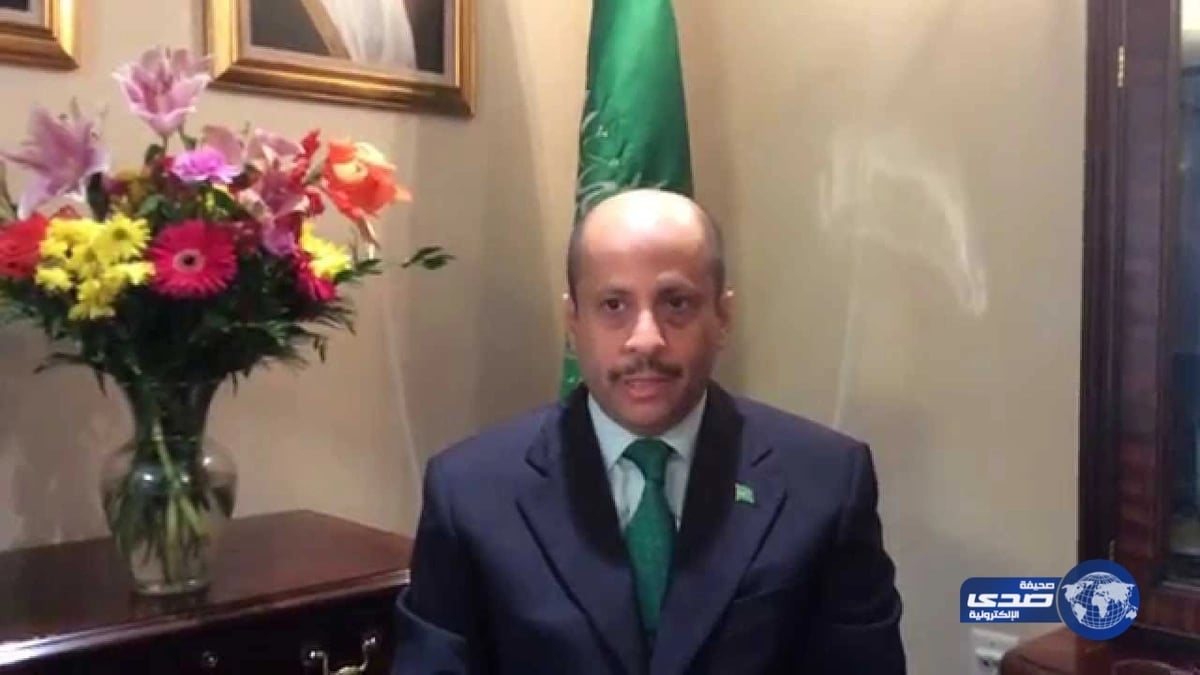 بالفيديو.. سيوف وخوذ قتال من العصور الوسطى تعرضها عائلة أسبانية في موسم الرياض