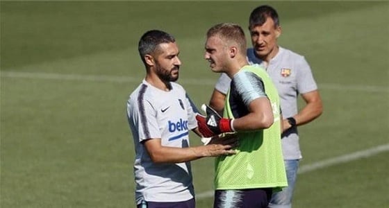 الإصابة تحرم برشلونة من خدمات حارسه