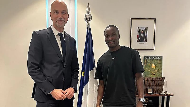 القنصل الفرنسي في جدة يستقبل محترف الإتحاد