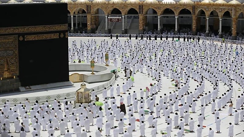 الحج والعمرة تعلن إلغاء تطبيق "اعتمرنا"