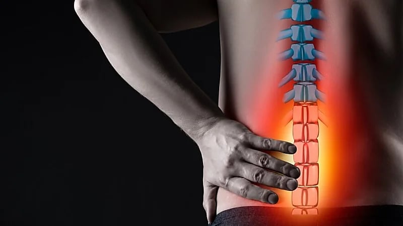 استشاري: خروج الفقرات القطنية عن مكانها الطبيعي يسمى إنزلاق غضروفي ..فيديو