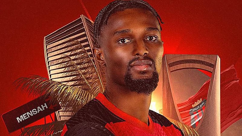 الرياض يودع 3 من لاعبيه