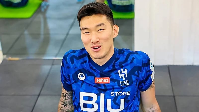 مدافع الهلال يوضح آخر تطورات حالته الصحية