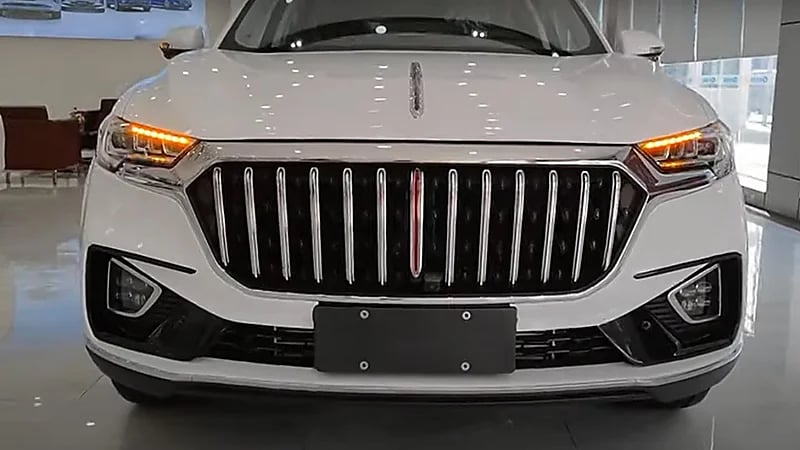 الصين تطرح إحدى أفخم سياراتها بعد إجراءات تعديلية