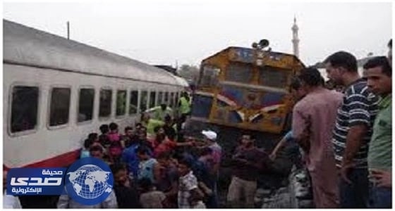 مصر.. قطار ولودر يثيران الرعب بالاسكندرية