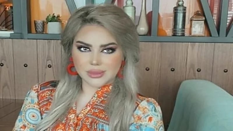 بالفيديو.. مروة راتب تشبه نفسها بـ "التشيز كيك"