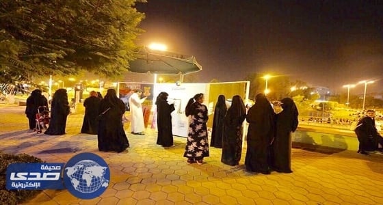 نشطاء يستنكرون مقطع فتاة شارع الفن بأبها