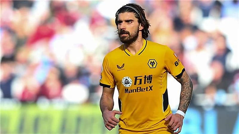 نيوكاسل يستهدف نيفيز عقب انتقاله للهلال