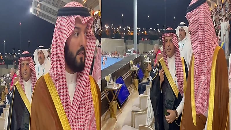 حديث جانبي بين رئيسي الهلال والنصر قبل نهاية الديربي..فيديو