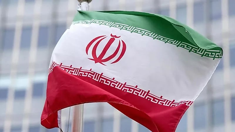 إيران تعلن مقتل قائد اللواء 71 بالجيش