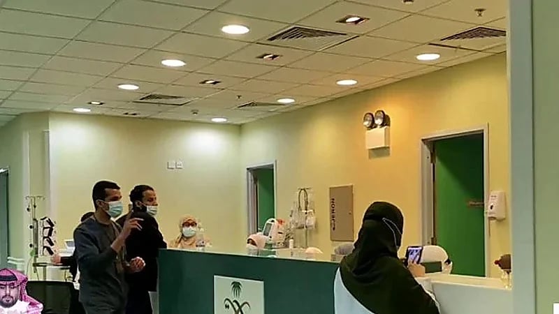 هيئة الصحة توضح هل عودة ارتداء الكمامات أمر مقلق .. فيديو