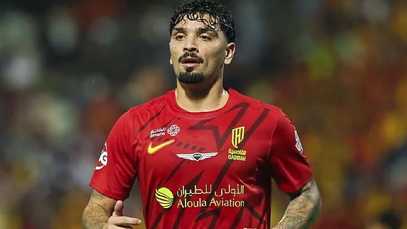 طرابزون سبور يقترب من ضم كاميرون بويرتاس