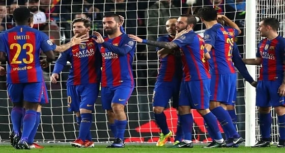 الكاميرات تفضح تصرفات نجوم برشلونة في غرفة اللاعبين