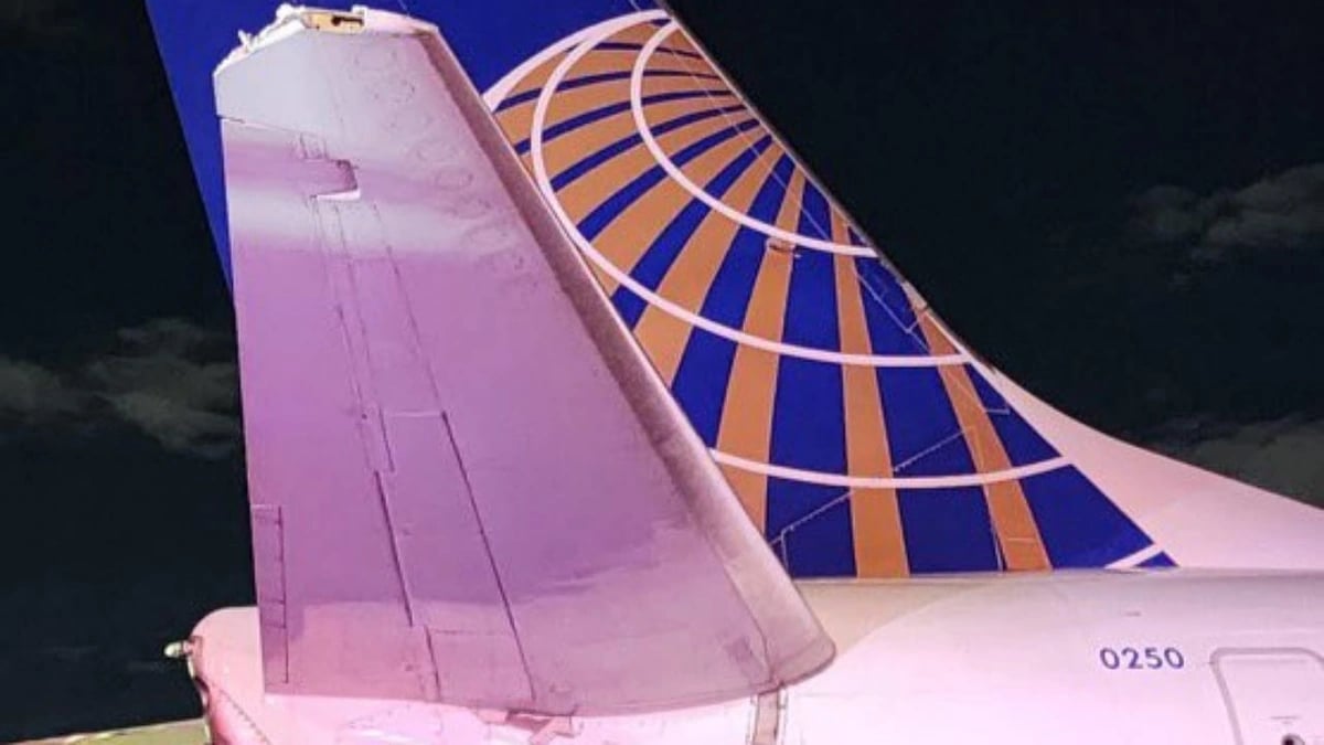 اصطدام طائرتين في مطار نيويورك دون إصابات .. صور