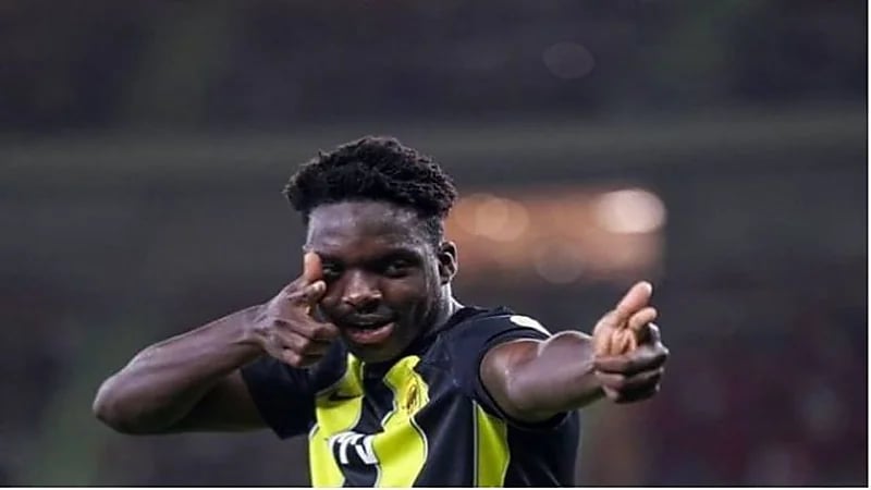 سيلتا فيجو يقدم عرضًا رسميًا لشراء عقد حاجي