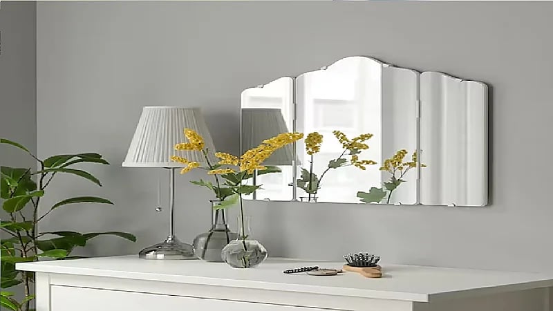 خبراء: المرآة في غرفة النوم تضر بالصحة