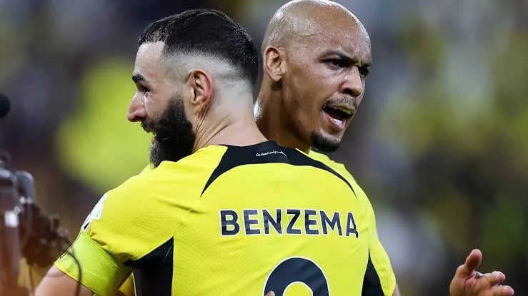 فابينيو: لم نحسم الدوري بعد وننتظر الفوز على الرائد للتتويج رسميًا.. فيديو