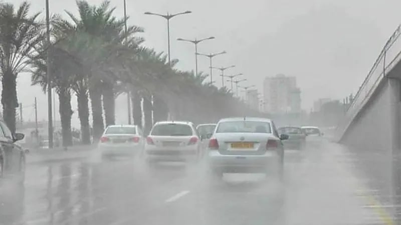 "إدارة الأزمات والكوارث" يدعو لأخذ الحيطة وتجنب مجاري السيول