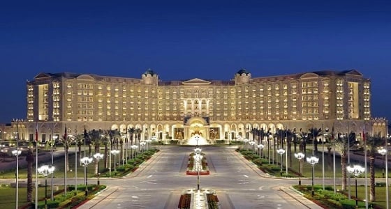 بعد إعادة فتحه.. الريتز كارلتون لـ ” النزلاء ” : ممنوع التصوير