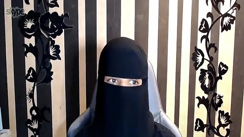 بالفيديو.. مترجمة: تعلمت اللغة الكورية ذاتيًا من خلال الإنترنت