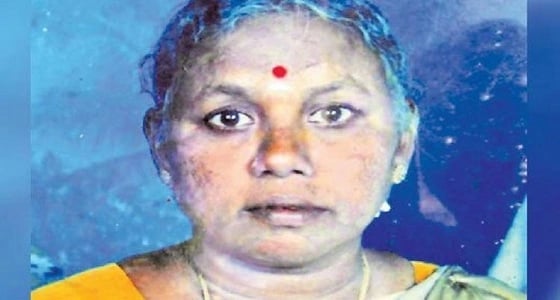 بالفيديو.. قتل سيدتان بسبب رسالة واتس مجهولة