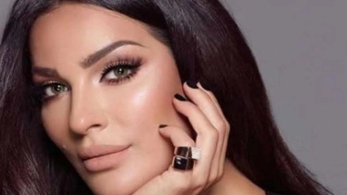 تفاصيل مفاوضات الهلال مع الشباب بشأن شراء المدة المتبقية من عقد الحمدان