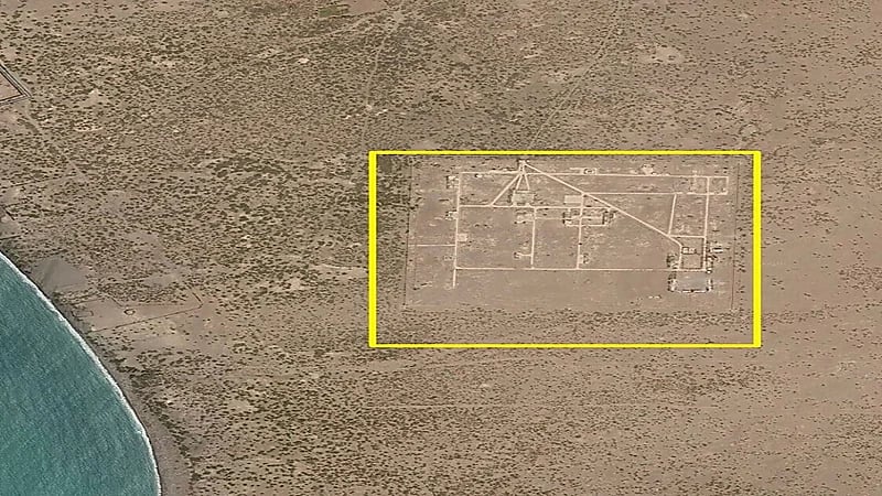 التحالف: تدمير 4 زوارق مفخخة بمعسكر الجبانة قبل تنفيذ هجمات وشيكة ‎