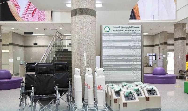 "سعود الطبية" تتلقى أجهزة طبية من جمعية صحة للمرضى المحتاجين