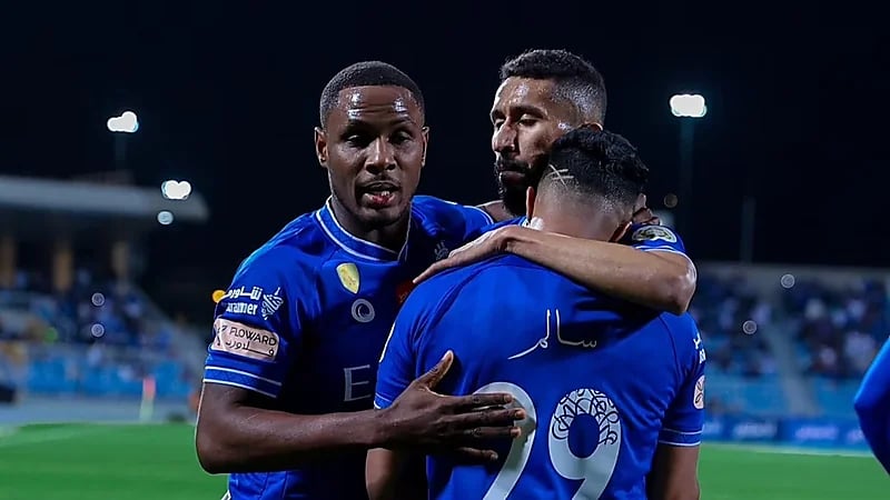  بيريرا والدوسري يقتربان من العودة إلى الهلال 