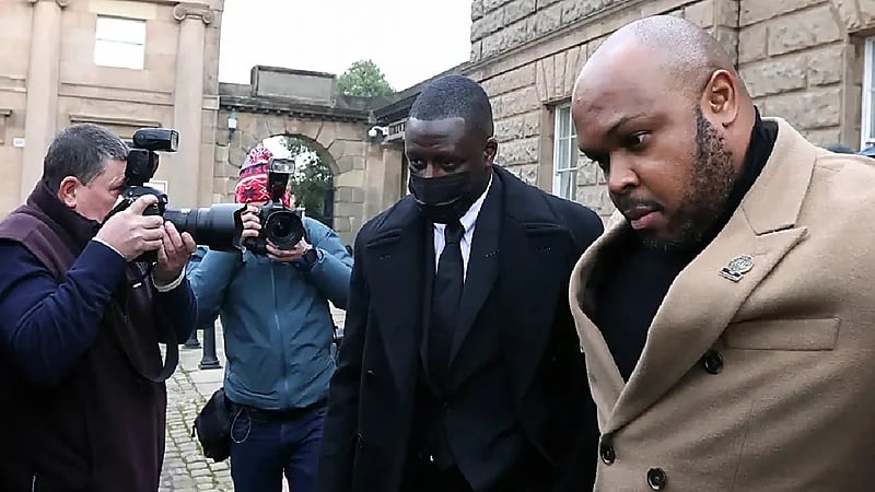 الفرنسي ميندي يقف مجددًا في قفص الاتهام