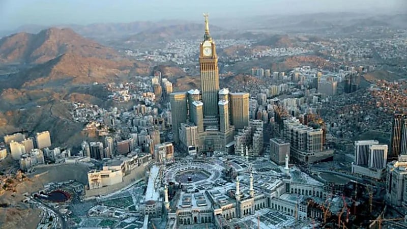 لأول مرة منذ 39 عاما.. مكة تتصدر مدن المملكة بتكرار أيام ارتفاع درجة الحرارة