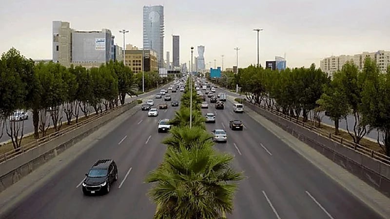 تنبيه مهم من الأمن العام لـ قائدي المركبات على الطرق السريعة