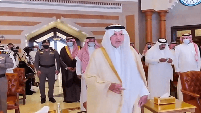 بالفيديو.. أمير مكة يسلم وحدات الإسكان التنموي لسكان الأحياء العشوائية