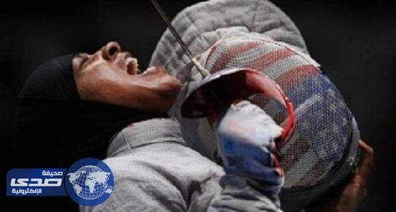 مطار أمريكي يحتجز بطلة اوليمبية بسبب دينها