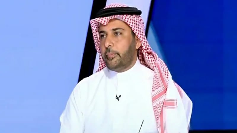 استشاري يوضح أفضل وسيلة لتنظيف الأسنان من الجير وبقايا الطعام "فيديو"