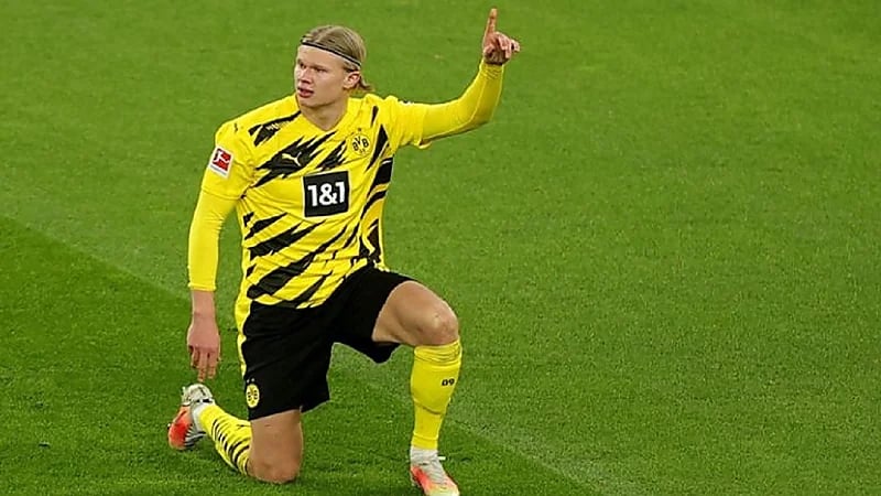 هالاند يعلنها ويقترب من مدريد ويرفض عرض السيتي