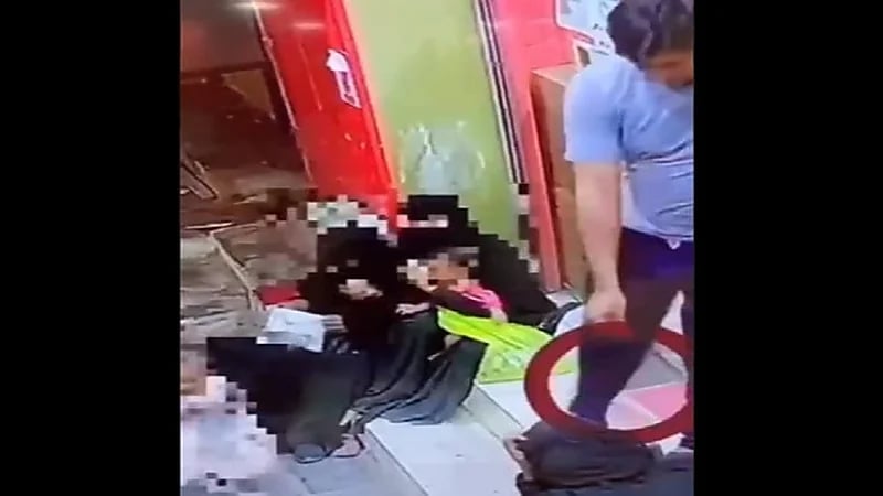 بالفيديو .. ضبط مواطن و6 سيدات يتسولون في الأسواق ومحطات الوقود