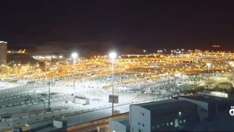 شاهد.. لقطات من مشعر منى مع بدء توافد ضيوف الرحمن لأداء مناسك الحج