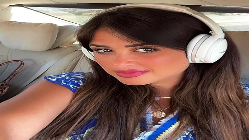 شاهد.. إطلالة جذابة للفنانة ياسمين عبدالعزيز 