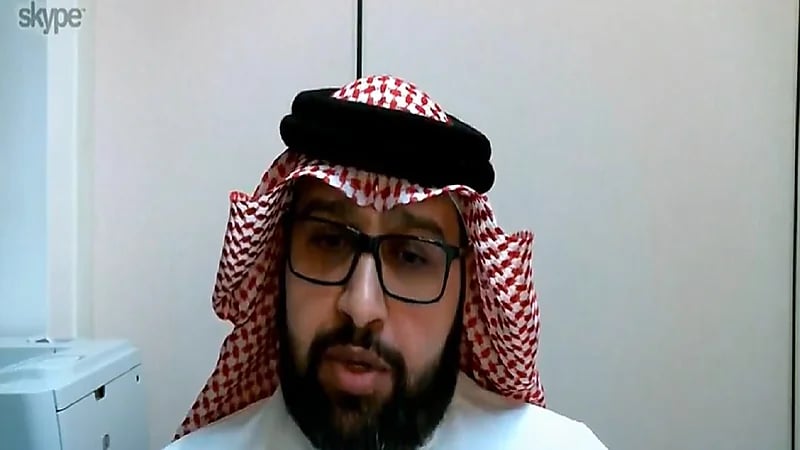 بالفيديو .. مواطن يخترع جهاز لتعقيم وإطالة صلاحية التمور