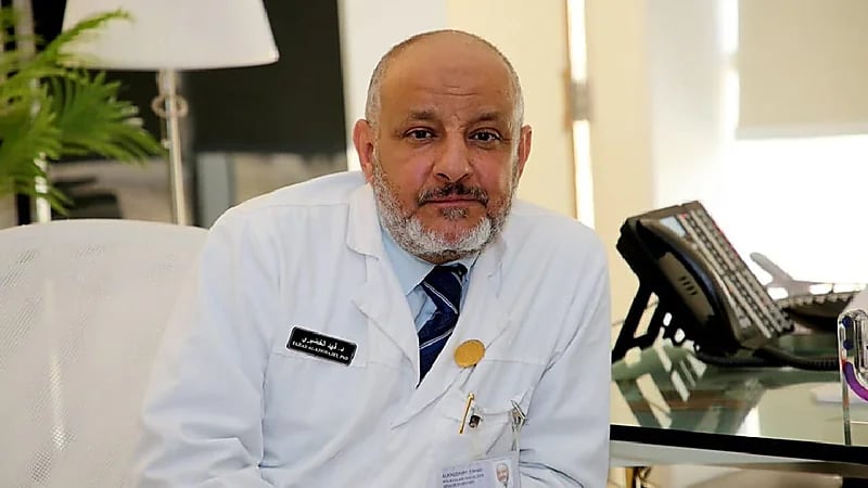 الخضيري يكشف عن أطعمة ومشروبات تقي من السرطان