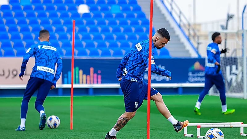 ديلغادو يشارك في التدريبات استعداداً لمواجهة شباب الأهلي