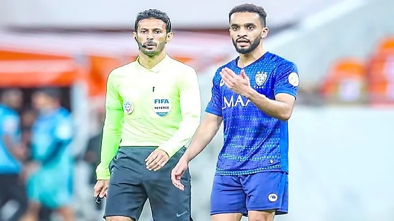 ماجد الشمراني حكمًا لمباراة الهلال والشباب