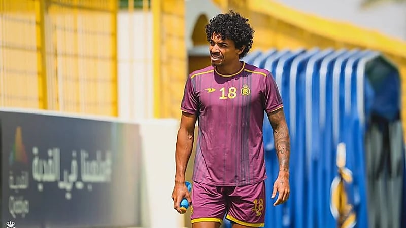 النصر يقترب من تجديد عقد جوستافو