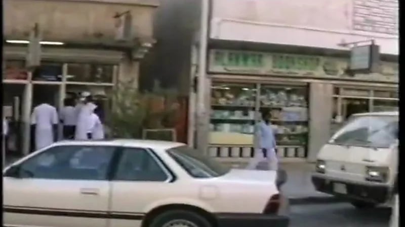 مشاهد نادرة للمملكة قبل ٢٥ عام.. فيديو