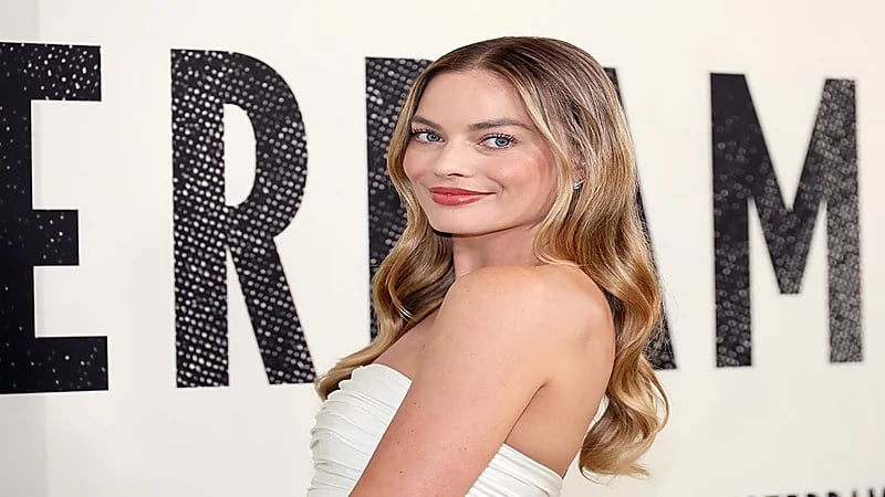 عدد عمليات التجميل التي أجرتها بطلة فيلم باربي..صور